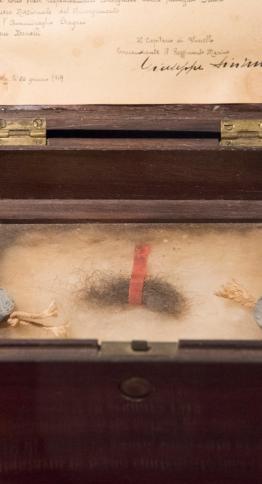 Reliquary with a lock of Nazario Sauro’s hair