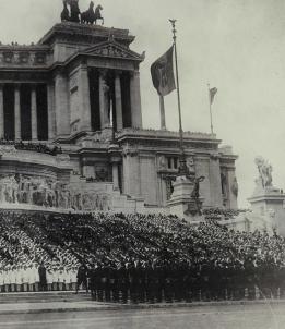 The Altar of the Fatherland in the Fascist era and the arrangement of Armando Brasini