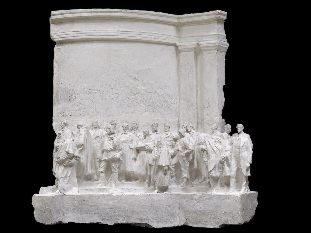 Ettore Ximenes
Bozzetto per la decorazione dell’Altare della Patria, “Categoria B”, 
1908-1909, gesso
Roma, VIVE − Vittoriano e Palazzo Venezia
