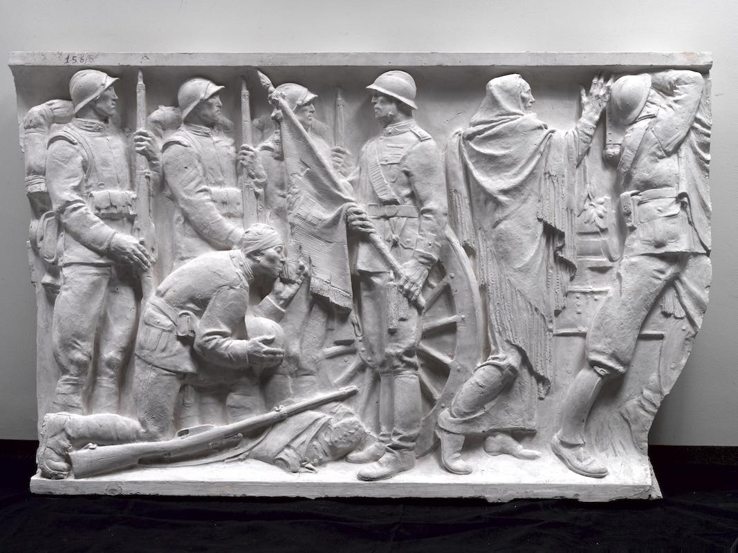 Angelo Zanelli
Fregio per il monumento ai Caduti di Tolentino, 
1929-1932, gesso
Roma, VIVE − Vittoriano e Palazzo Venezia
