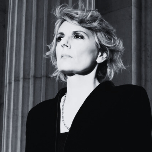 Edith Gabrielli - Direttrice del VIVE - Vittoriano e Palazzo Venezia
Sposata con due figli, si è formata a 'Sapienza' Università di Roma e alla London School of Economics and Political Science. Studiosa apprezzata nei campi della storia dell'arte e della museologia, ha al suo attivo decine di saggi e di monografie, pubblicati in sedi scientifiche nazionali e internazionali.
Entrata nel 1999 nei ranghi del Ministero per i Beni e Attività Culturali, dal 2010 al 2015 è stata Soprintendente per i Beni Storici, Artistici ed Etnoantropologici del Piemonte e dal gennaio 2011 Direttore scientifico del Centro Conservazione e Restauro