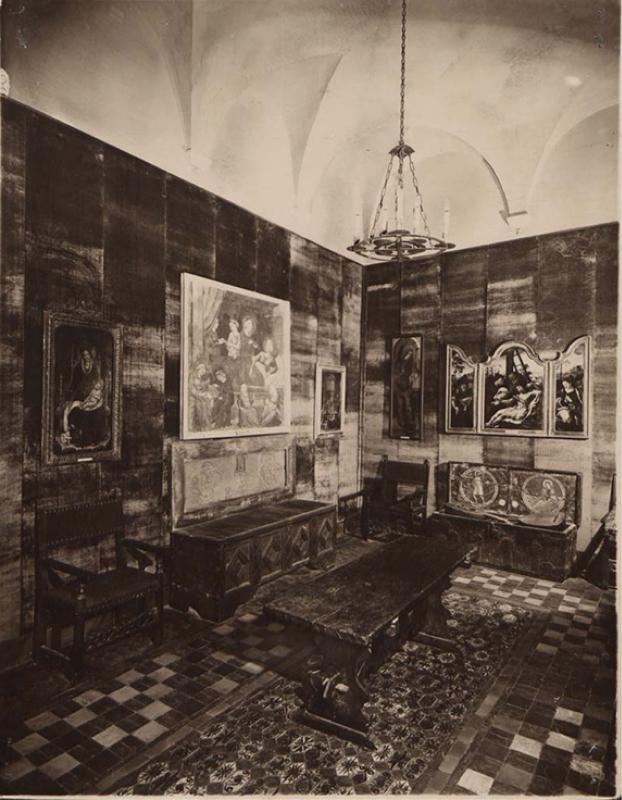 Appartamento Barbo, veduta della sala di Stefano da Verona nell'allestimento Hermanin del 1929
