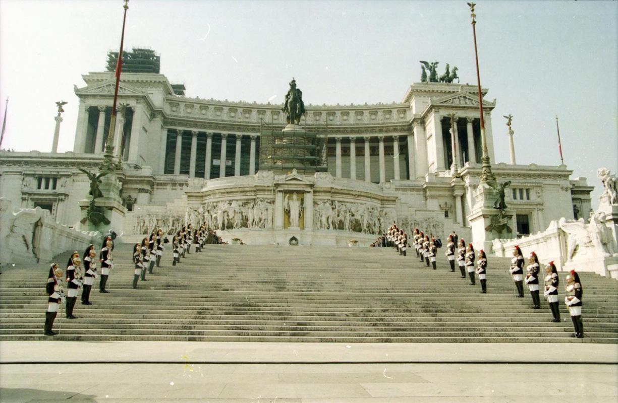 Then President of Italy Carlo Azeglio Ciampi during the laying of a laurel wreath on the Tomb of the Unknown Soldier to celebrate Italy's Republic Day on 2 June 1999
