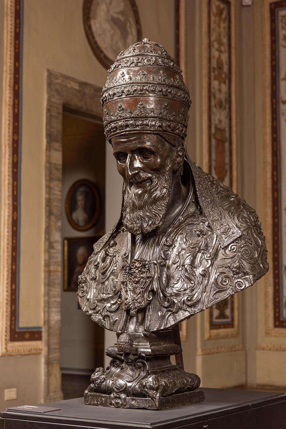 The bust of Pius V Ghislieri