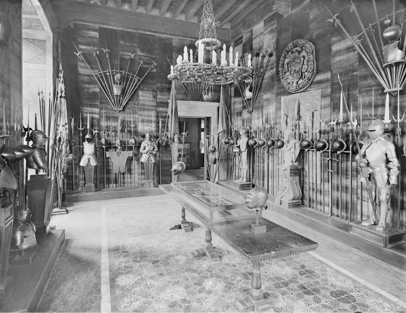 Appartamento Barbo, veduta della sala d'Armi nell'allestimento Hermanin del 1929
