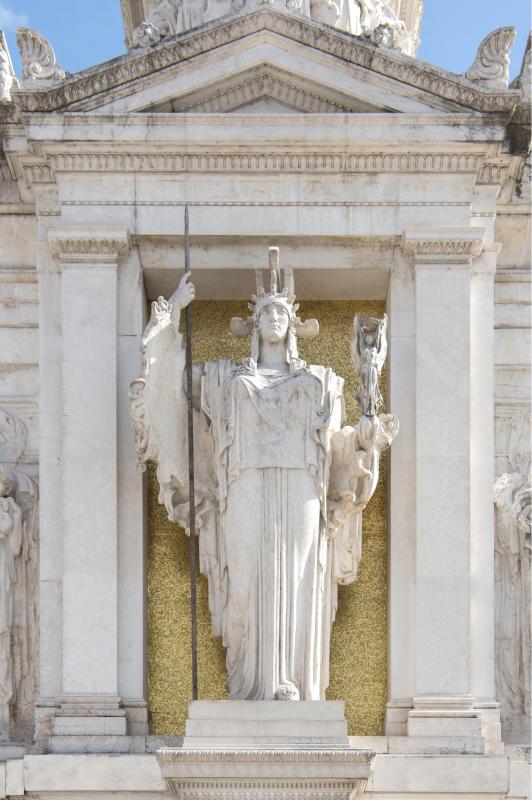 La Dea Roma di Angelo Zanelli