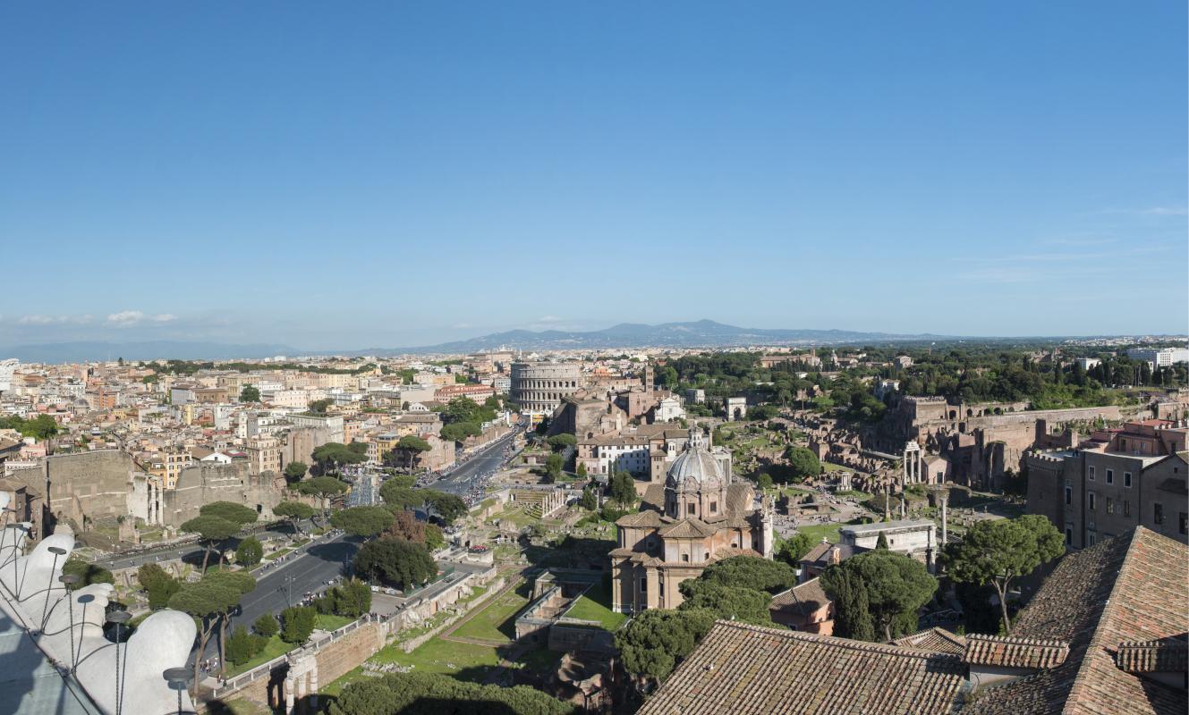 The panorama to the south