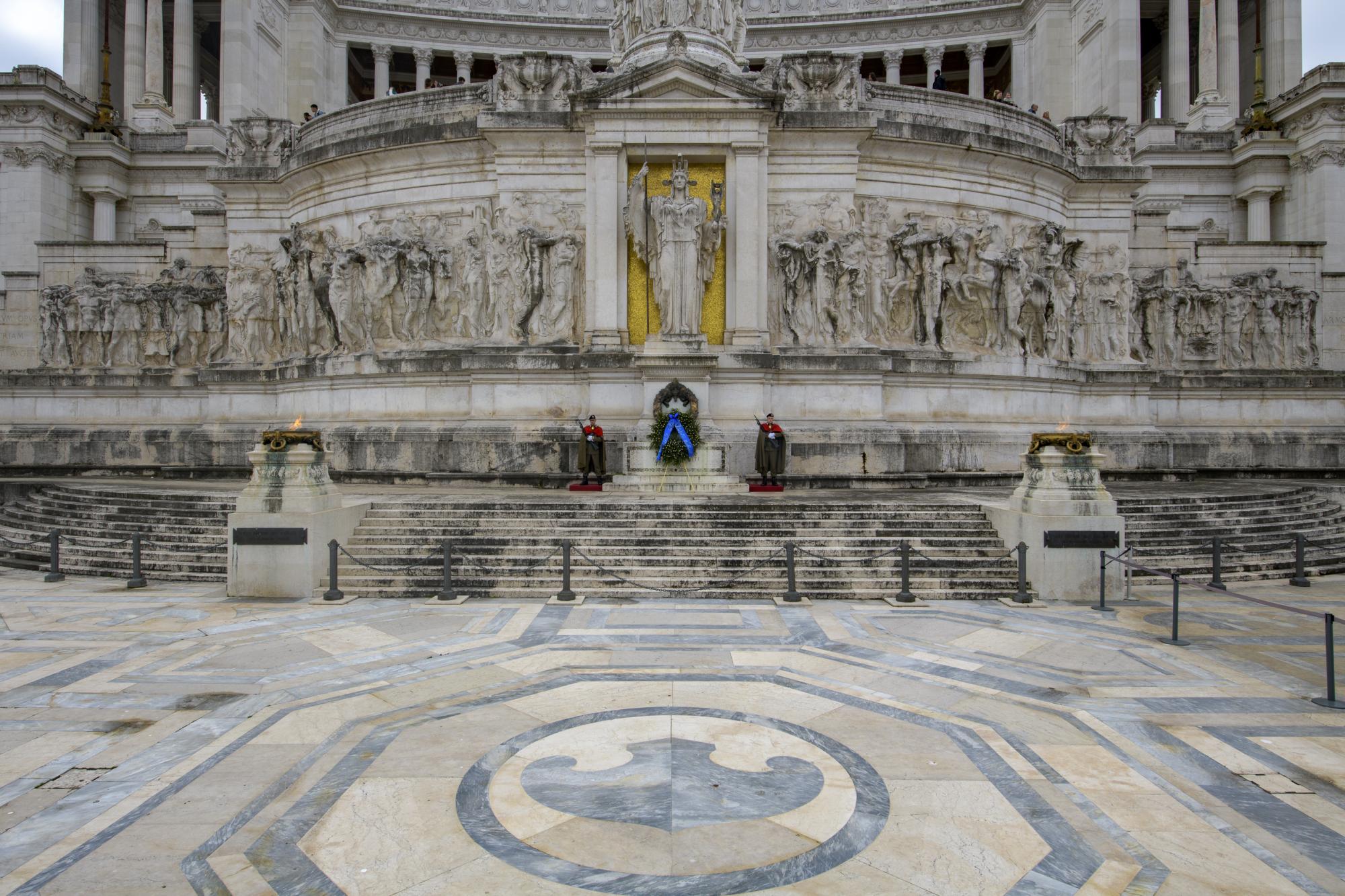 The Altar of the Fatherland (photograph by Antonio Idini)
