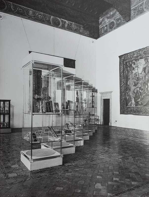 Allestimento museografico curato da Paola Della Pergola, già direttrice della Galleria Borghese di Roma, nel 1979-1980