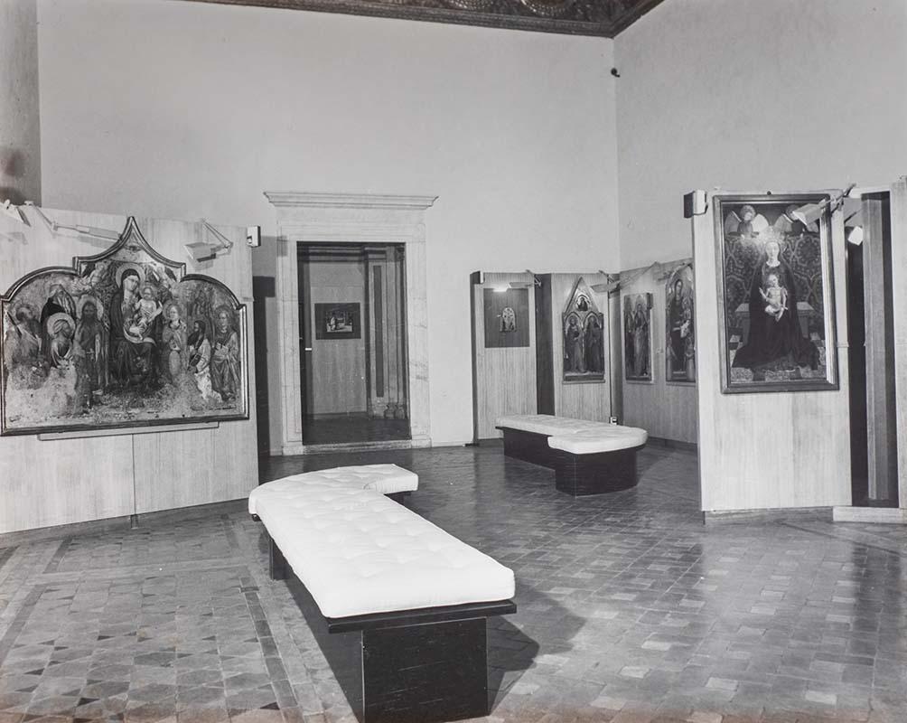 Museum display of the Medieval art section curated by architect Eugenia Cuore, 1985
