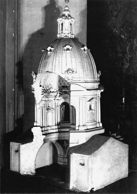 Modellino in gesso in spaccato assonometrico di Armando Brasini del 1921 per la cupola, mai realizzata, della chiesa di Sant'Ignazio di Loyola in Campo Marzio a Roma
