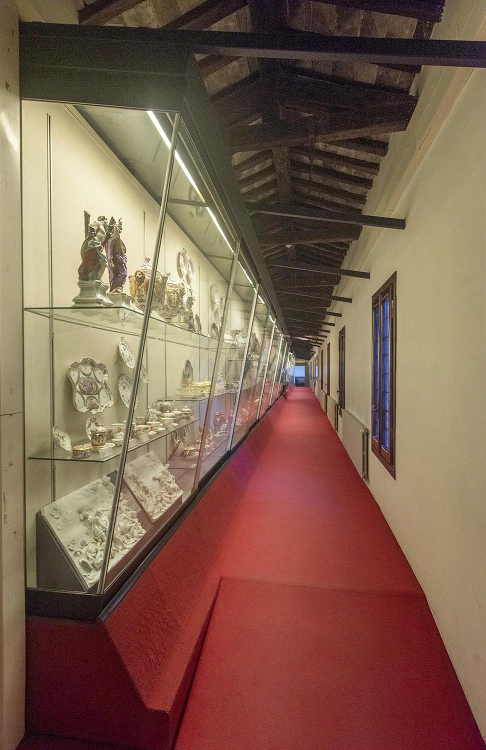 Passetto dei Cardinali e Appartamento Querini