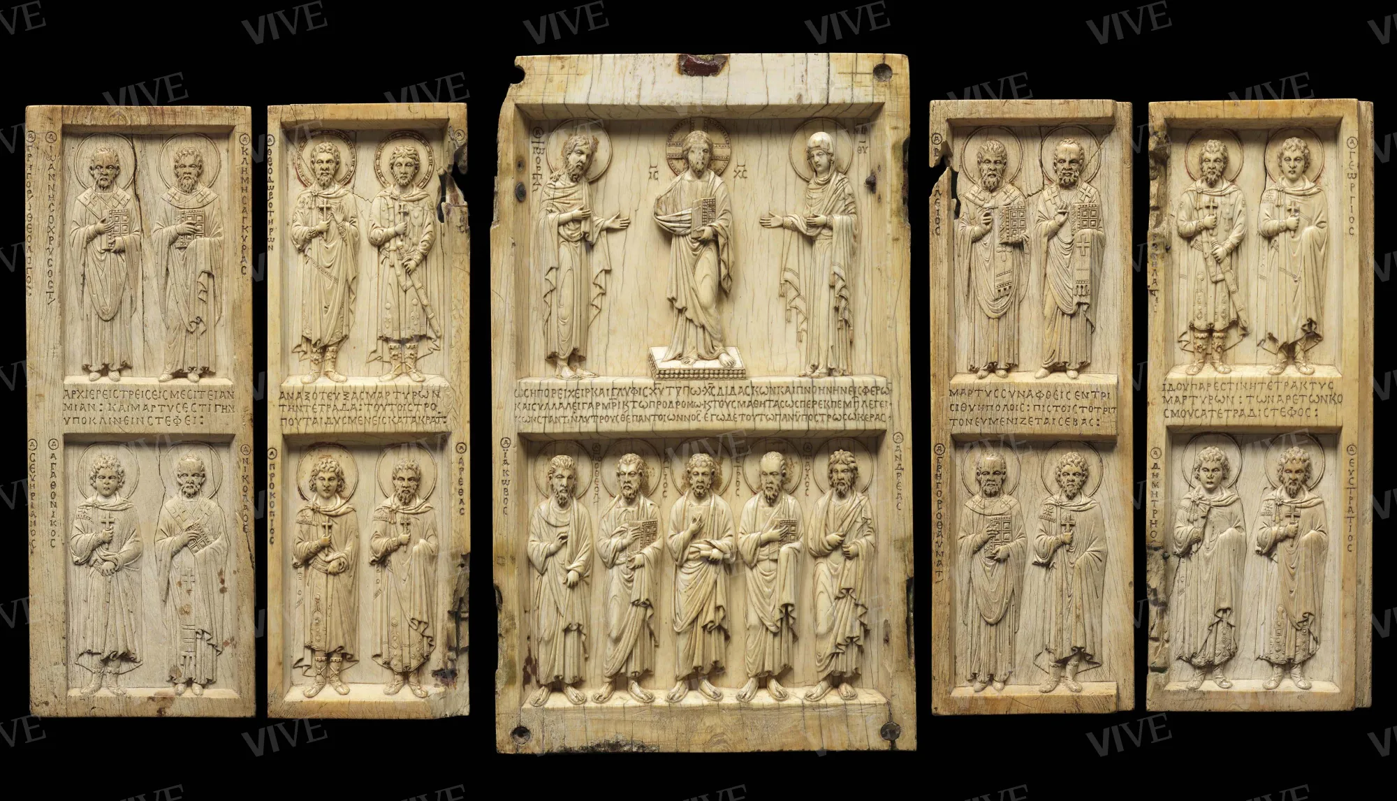 Ivory triptych with Deesis (Christ in Majesty) and saints - Byzantine production