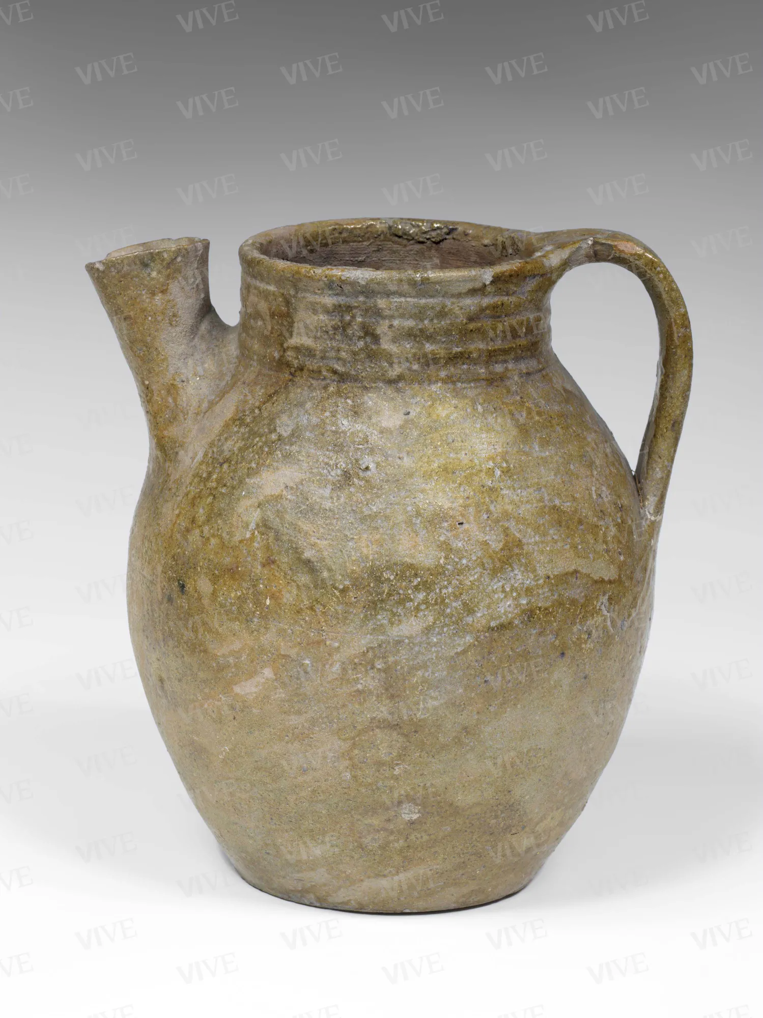 Brocca con invetriatura sparsa  - ambito romano