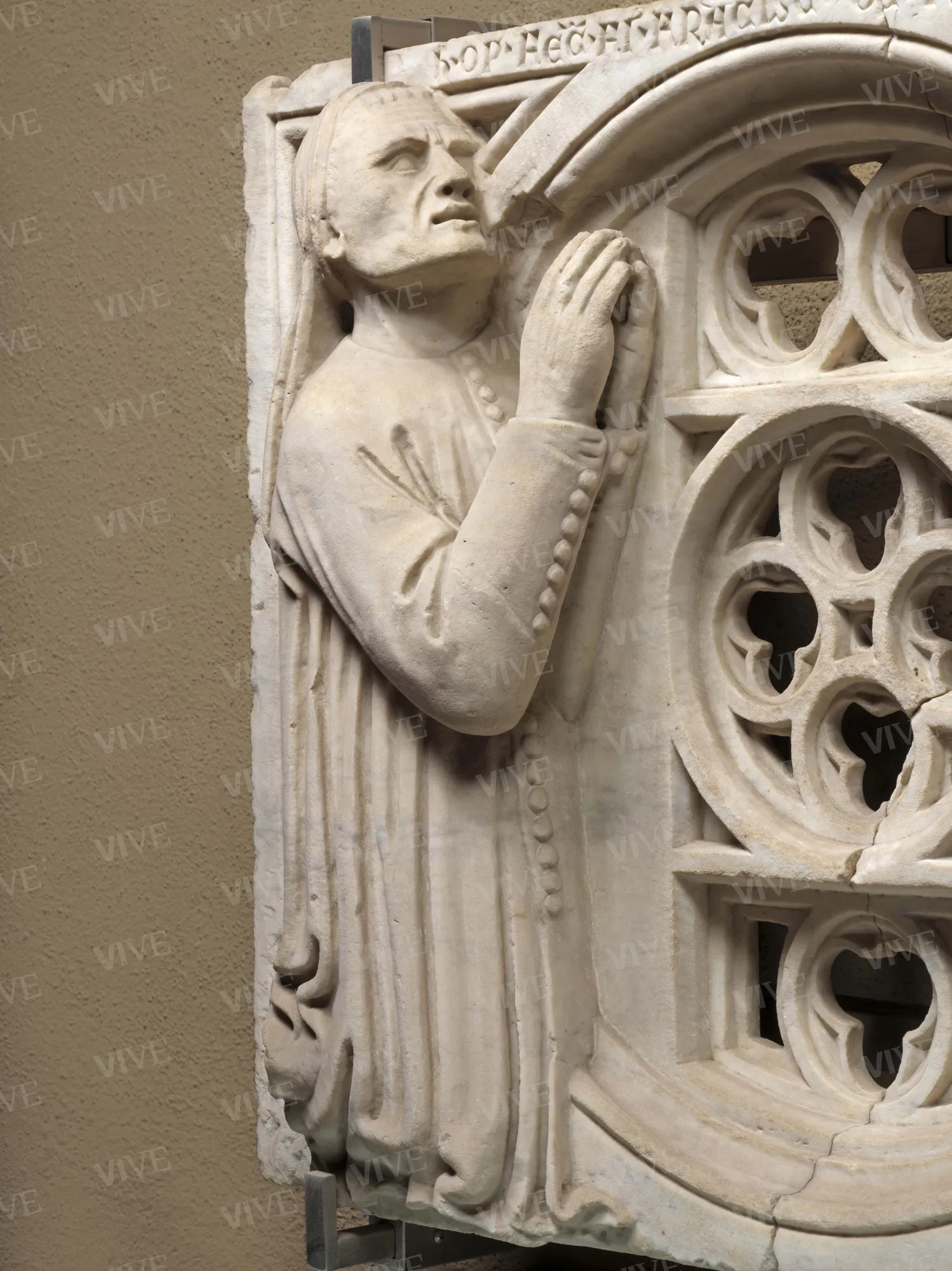Transenna con due donatori - Giovanni di Stefano da Siena