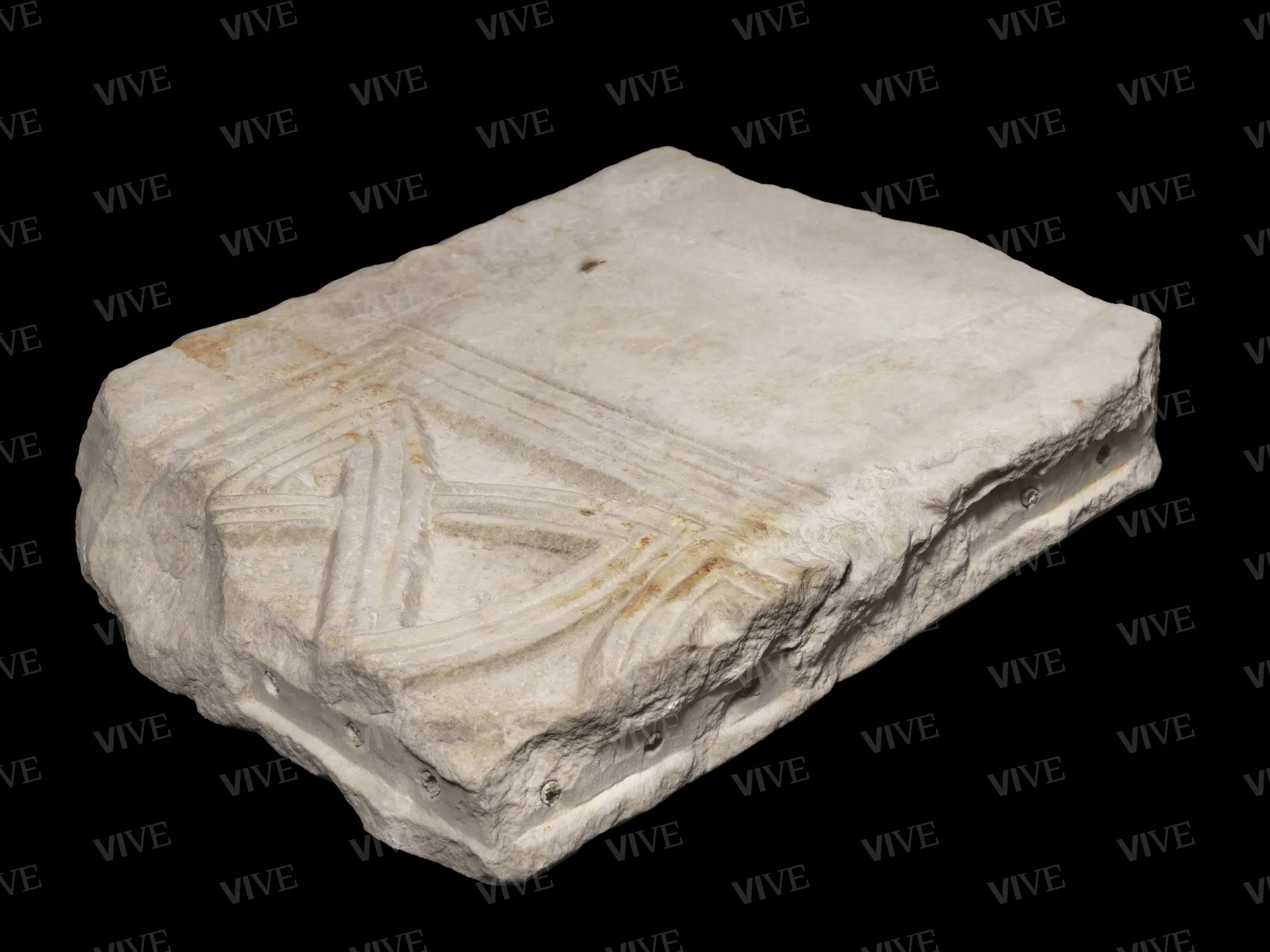 Frammento di pluteo bifronte con alberello - ambito romano