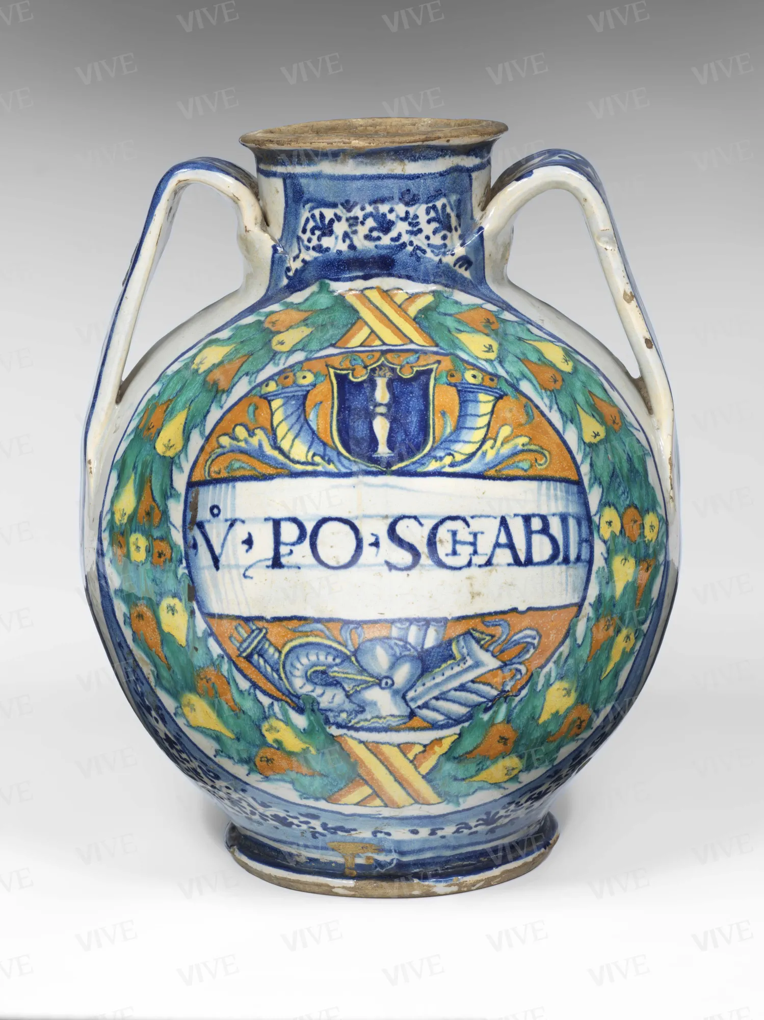 Apothecary jar - Roman milieu