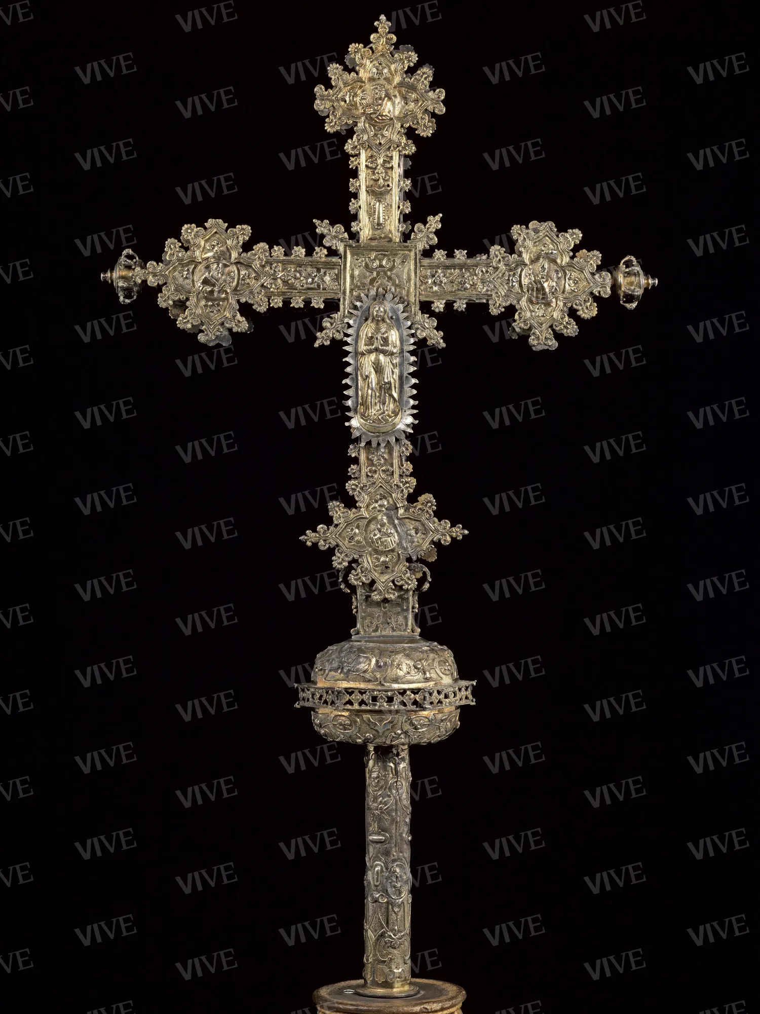 Processional cross - Hernando de Oñate the Elder