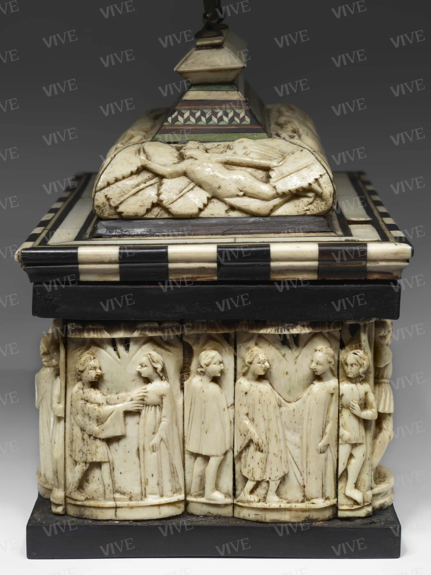Wedding casket - Embriachi workshop (?); northern Italian workshop; 19th-century restorer