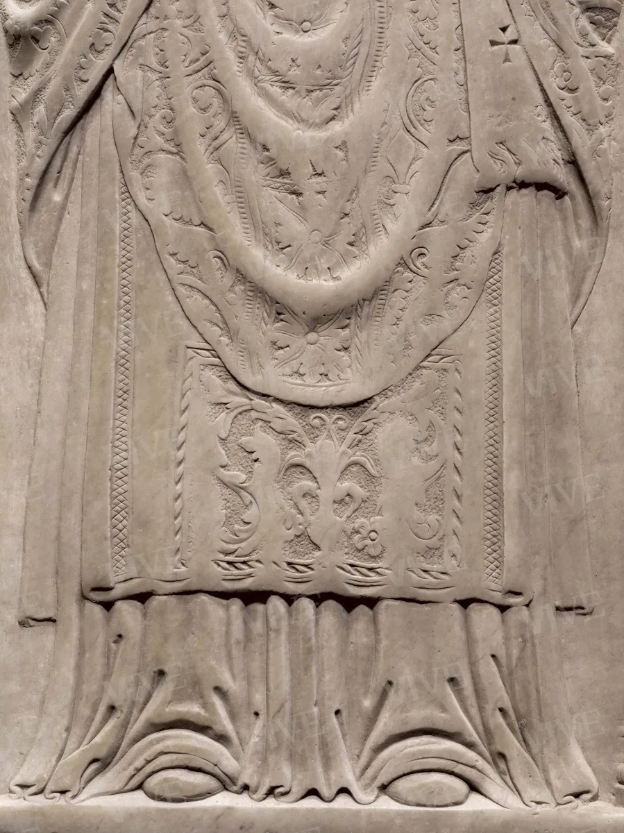 Lastra tombale del cardinale Giovanni Berardi (Giovanni da Tagliacozzo) - Isaia Ganti detto da Pisa