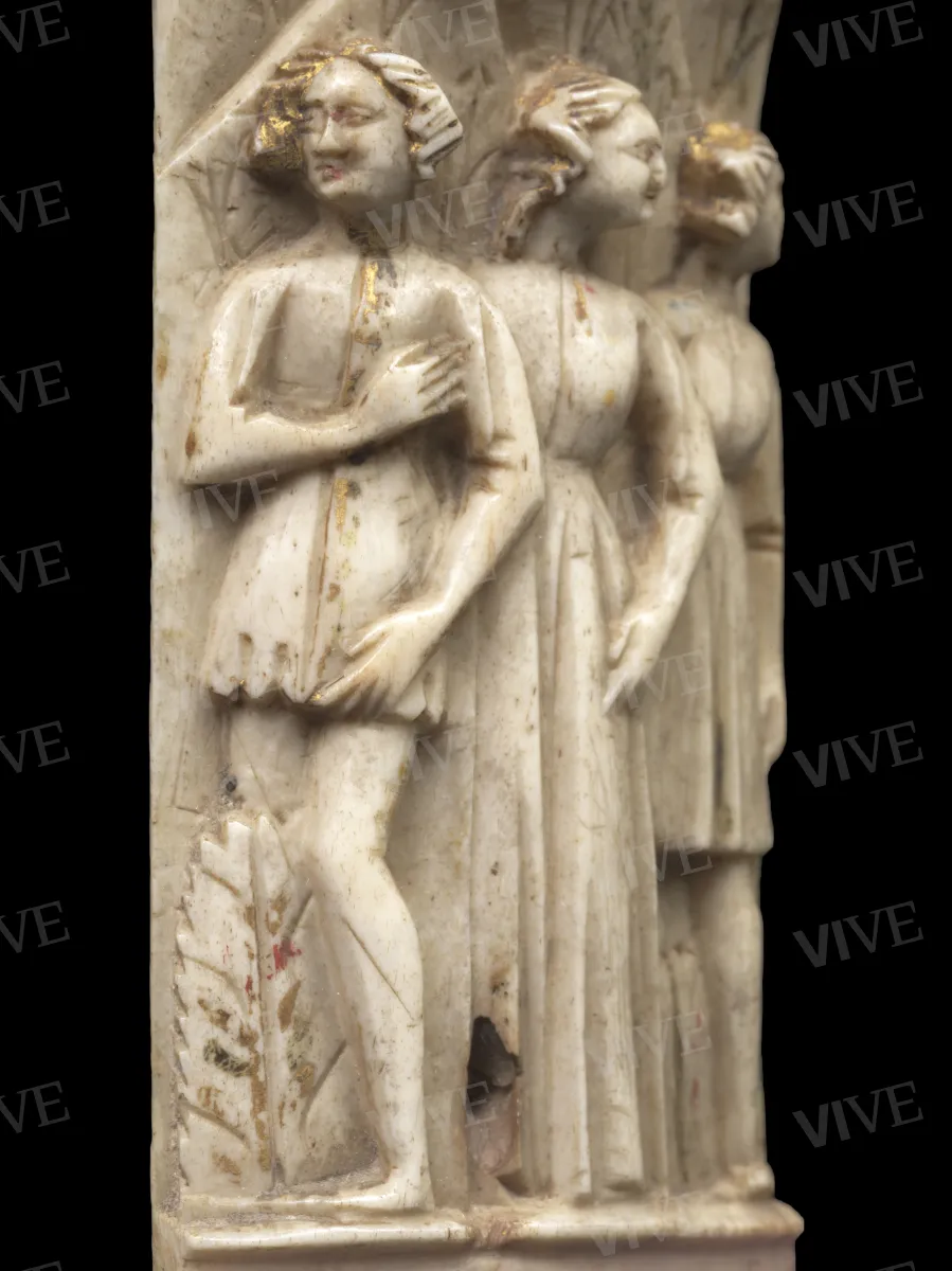 Small plaque from a casket with courtly scenes: three characters  - Baldassarre Ubriachi