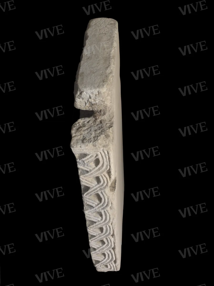 Frammento di architrave a intreccio - ambito romano