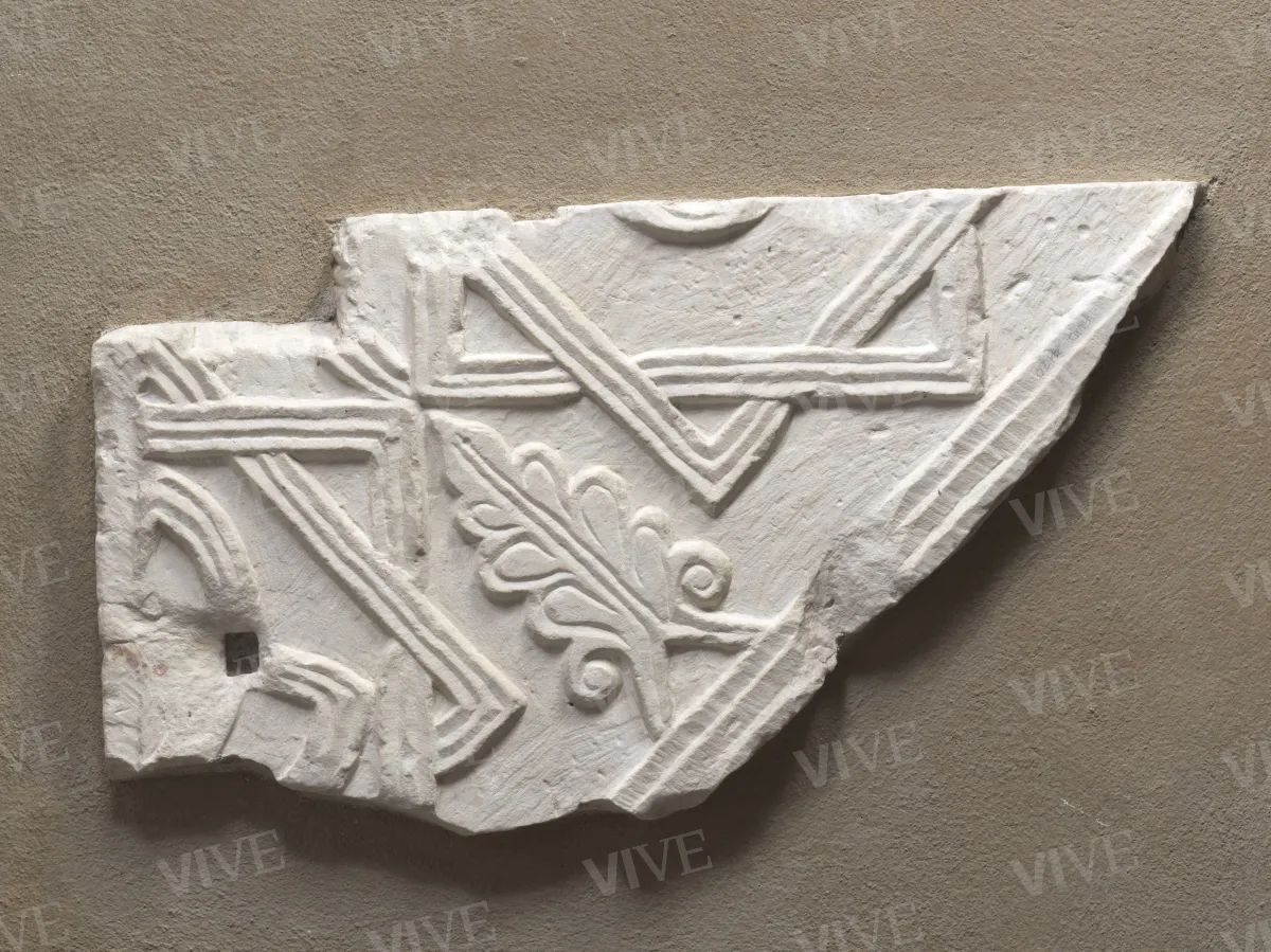 Fragment of pluteus with star-shaped quadrilaterals and sapling - Roman milieu